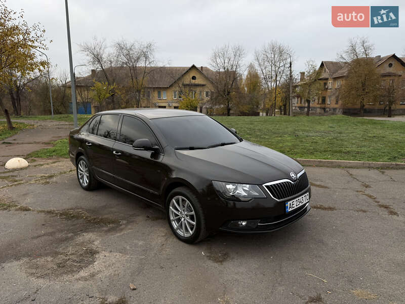 Ліфтбек Skoda Superb 2013 в Кривому Розі фото 3 Ліфтбек Skoda Superb 2013 в Кривому Розі
