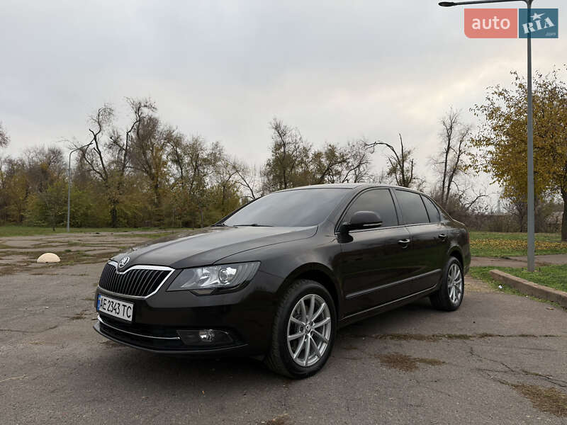 Ліфтбек Skoda Superb 2013 в Кривому Розі фото 5 Ліфтбек Skoda Superb 2013 в Кривому Розі