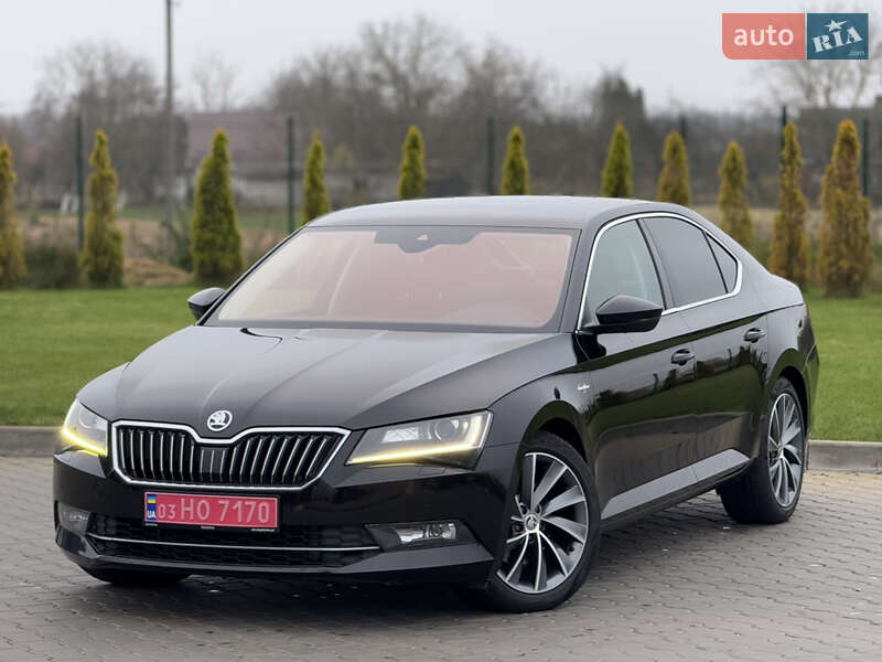 Лифтбек Skoda Superb 2017 в Луцке