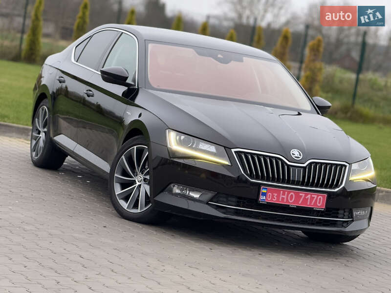 Лифтбек Skoda Superb 2017 в Луцке
