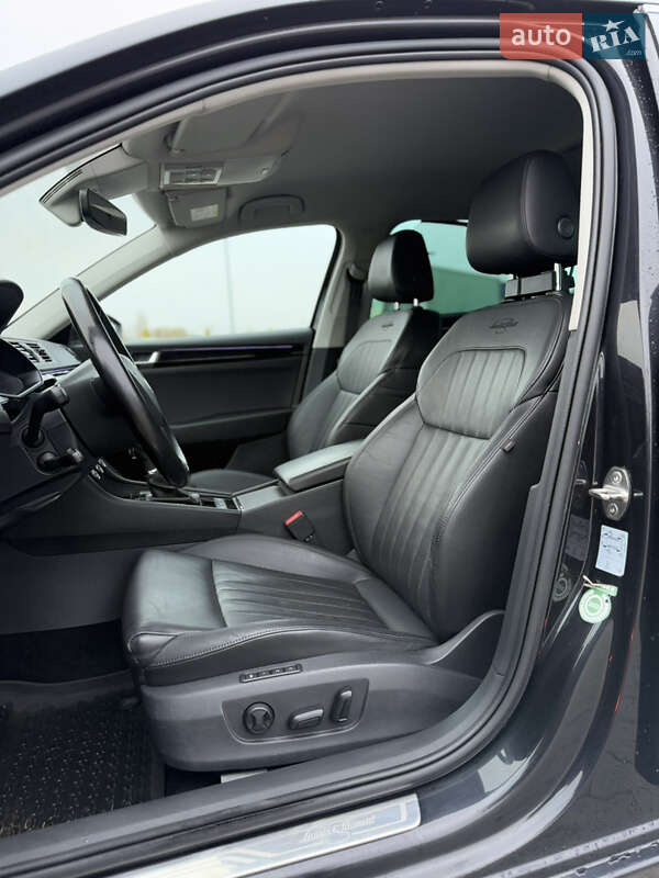 Лифтбек Skoda Superb 2017 в Луцке