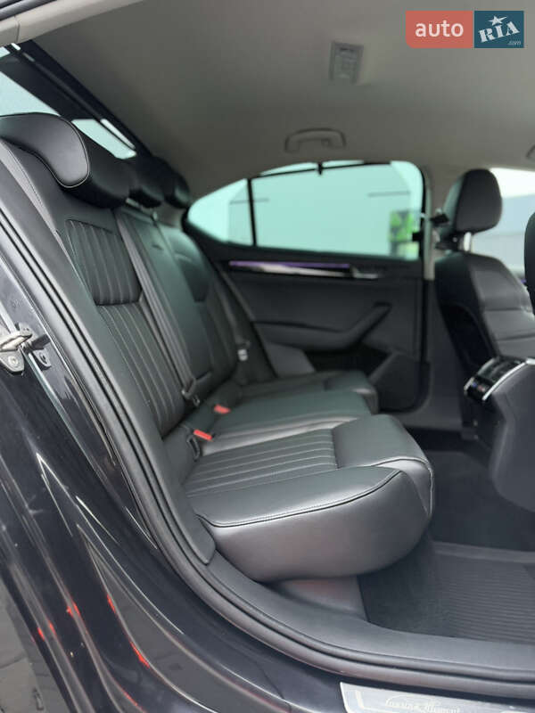 Лифтбек Skoda Superb 2017 в Луцке