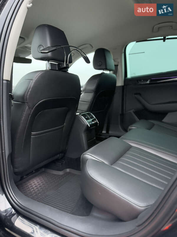 Лифтбек Skoda Superb 2017 в Луцке