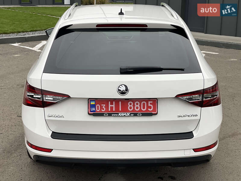 Универсал Skoda Superb 2016 в Радивилове
