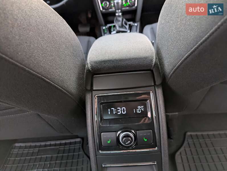 Лифтбек Skoda Superb 2013 в Тячеве