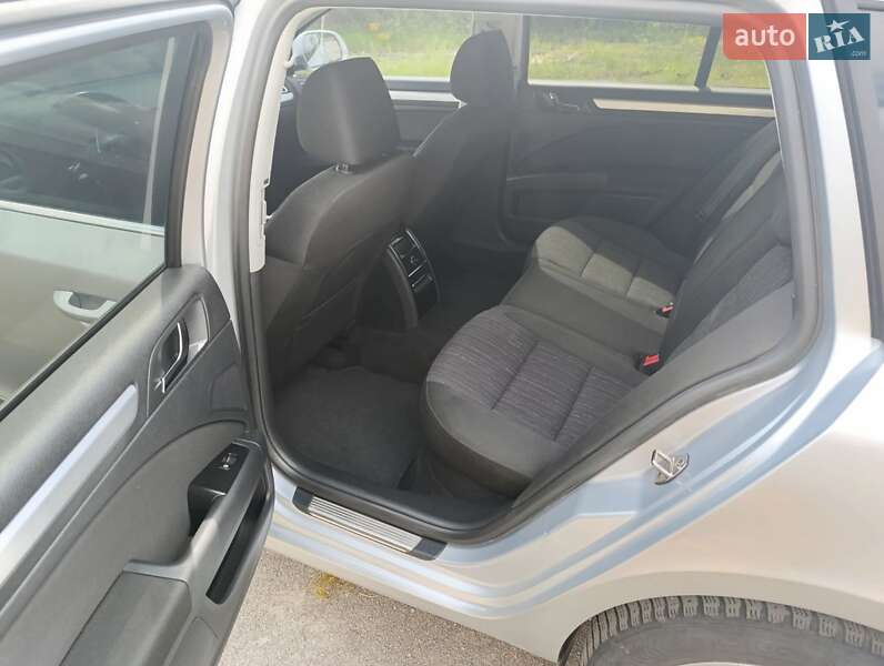 Універсал Skoda Superb 2013 в Ковелі