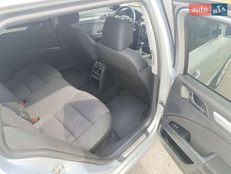 Універсал Skoda Superb 2013 в Ковелі