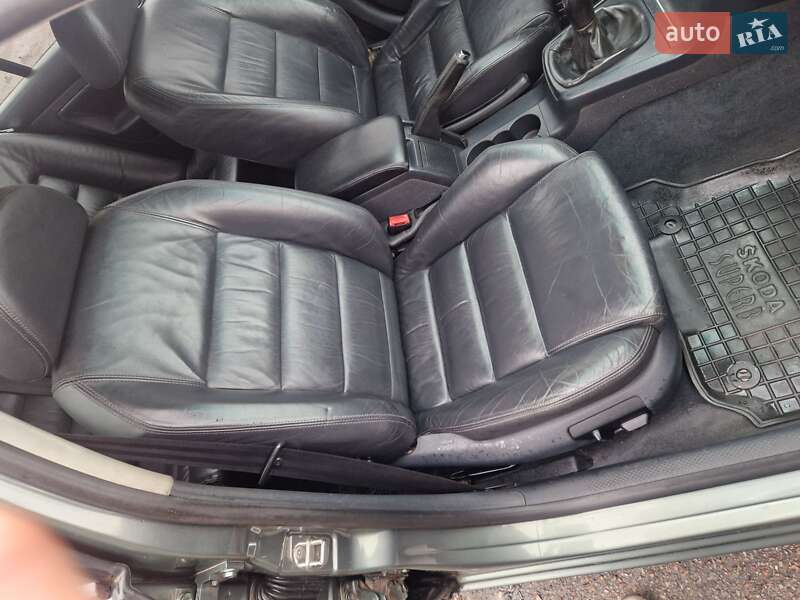 Ліфтбек Skoda Superb 2007 в Сновську