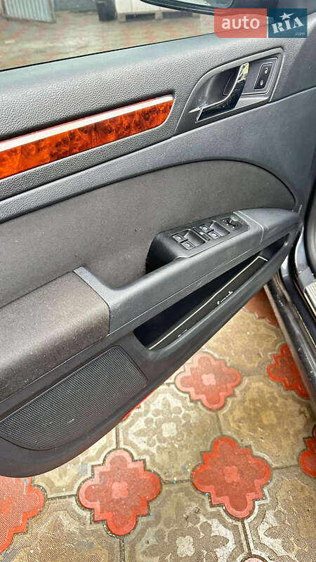 Лифтбек Skoda Superb 2012 в Кривом Роге