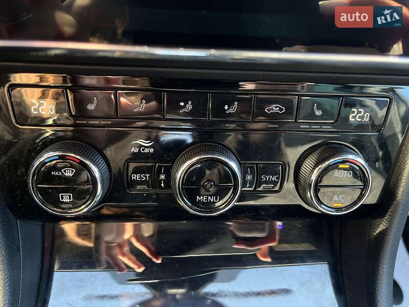 Універсал Skoda Superb 2019 в Стрию