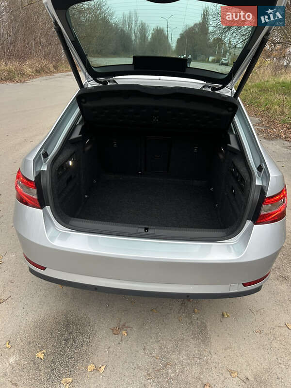 Лифтбек Skoda Superb 2020 в Хмельницком фото 58 Лифтбек Skoda Superb 2020 в Хмельницком