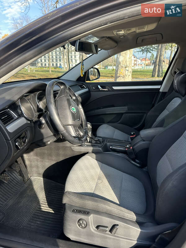 Універсал Skoda Superb 2011 в Мукачевому фото 13 Універсал Skoda Superb 2011 в Мукачевому