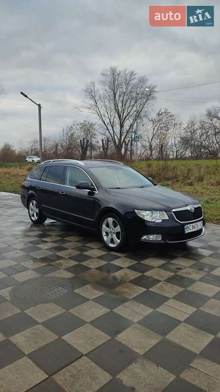Універсал Skoda Superb 2012 в Самборі