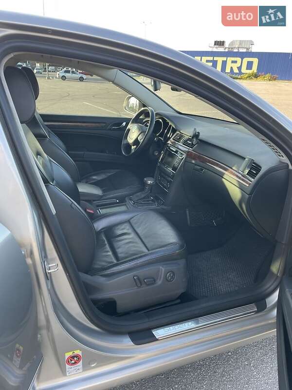 Універсал Skoda Superb 2012 в Дніпрі фото 13 Універсал Skoda Superb 2012 в Дніпрі