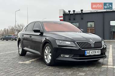 Лифтбек Skoda Superb 2016 в Кривом Роге
