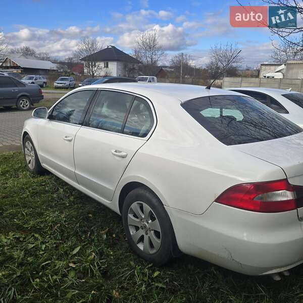 Ліфтбек Skoda Superb 2009 в Косові