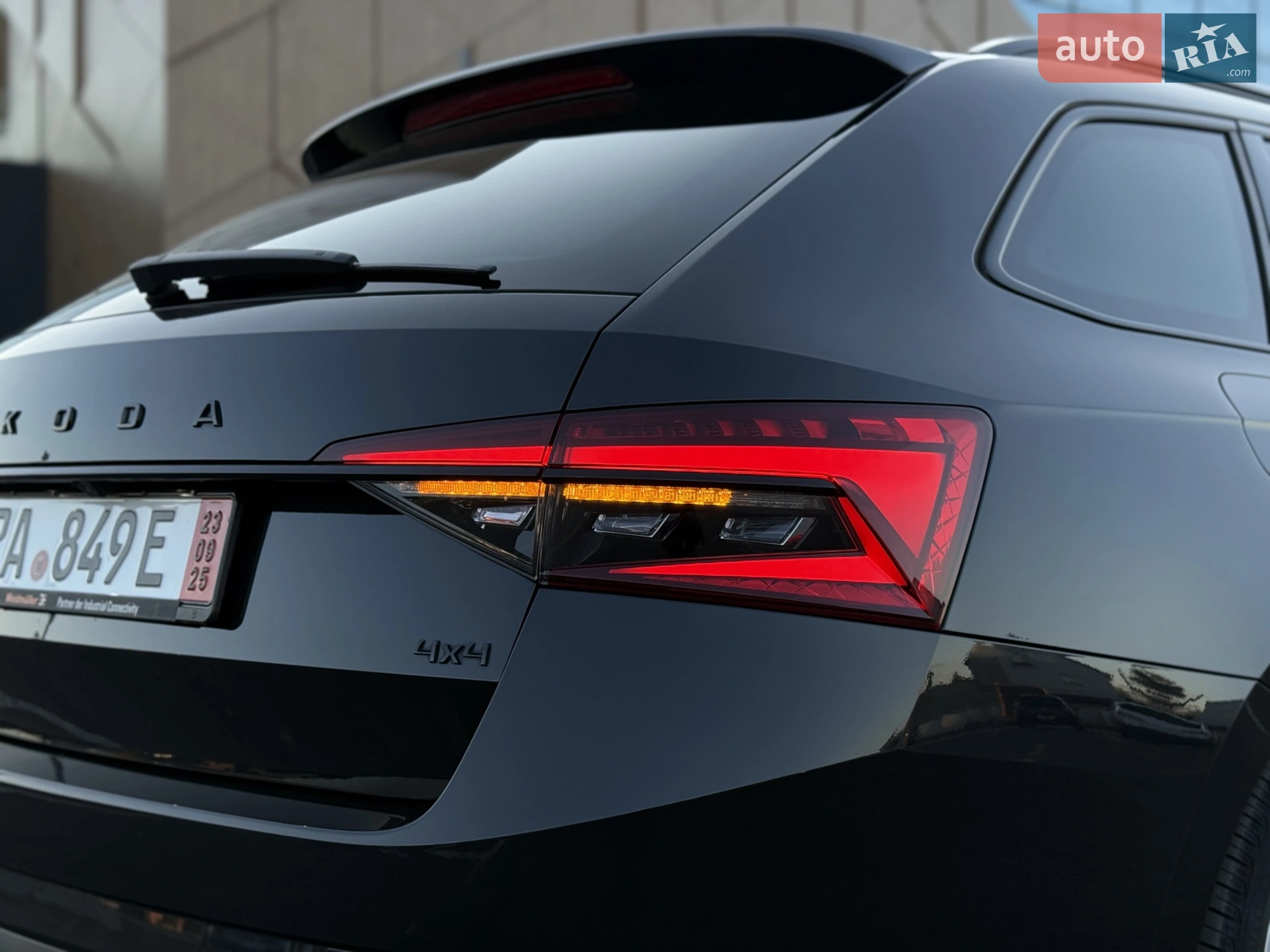 2020 Skoda Superb - мініатюра 8