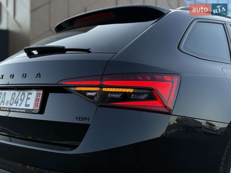 Універсал Skoda Superb 2020 в Мукачевому