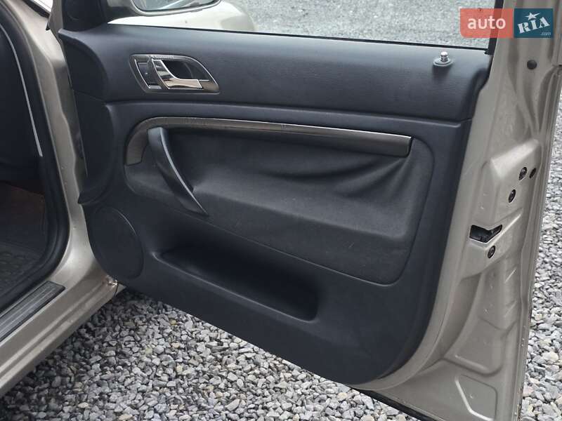 Лифтбек Skoda Superb 2005 в Тернополе фото 27 Лифтбек Skoda Superb 2005 в Тернополе