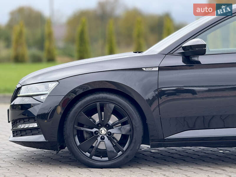 Лифтбек Skoda Superb 2021 в Луцке