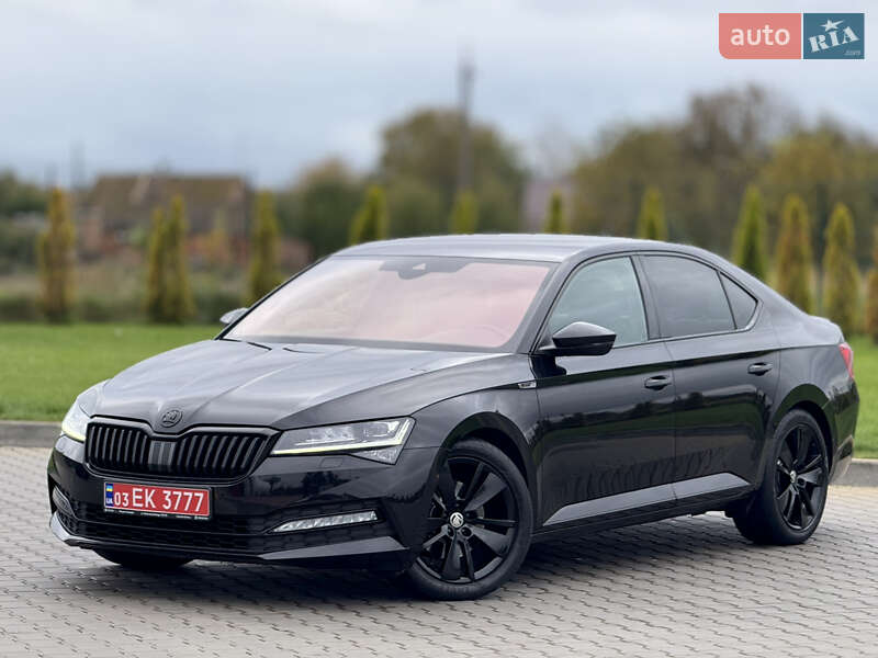 Лифтбек Skoda Superb 2021 в Луцке