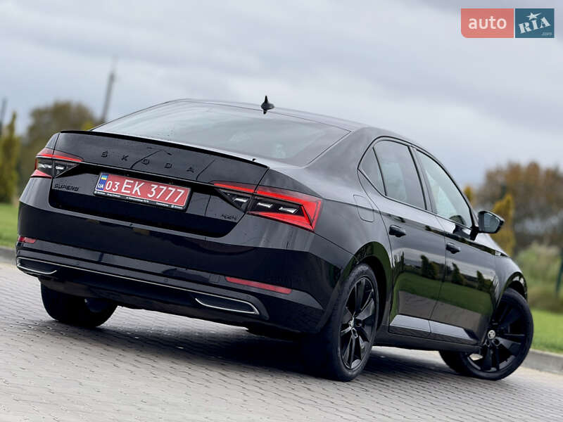 Лифтбек Skoda Superb 2021 в Луцке