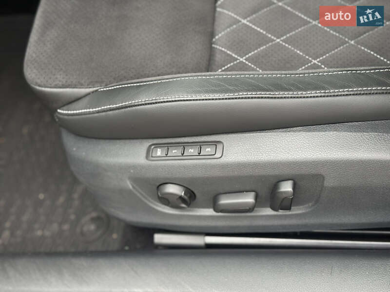 Лифтбек Skoda Superb 2021 в Луцке