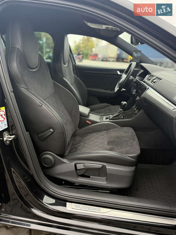 Лифтбек Skoda Superb 2021 в Луцке