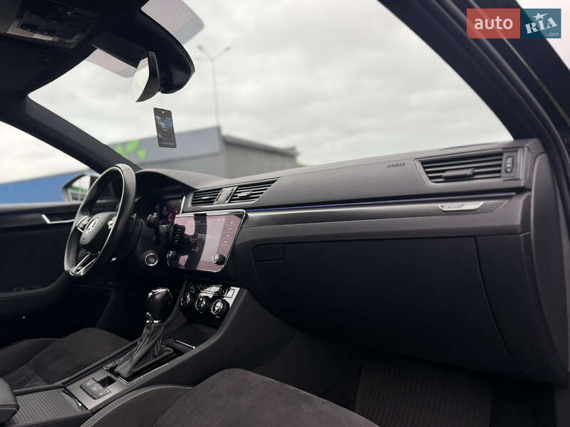 Лифтбек Skoda Superb 2021 в Луцке