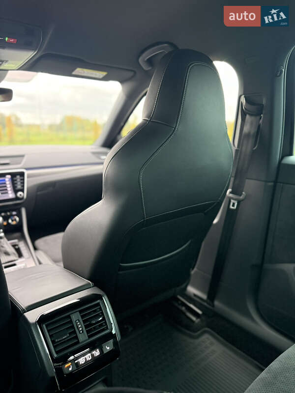 Лифтбек Skoda Superb 2021 в Луцке