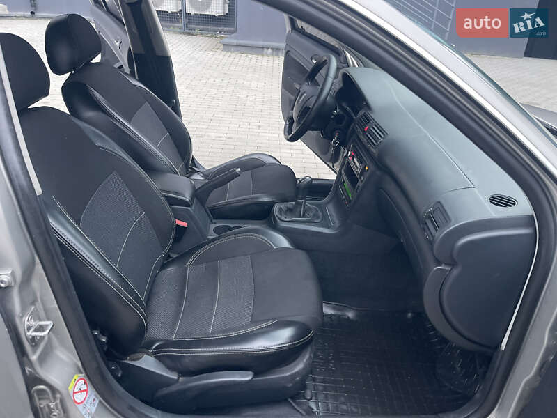 Ліфтбек Skoda Superb 2007 в Рівному