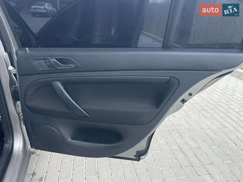 Ліфтбек Skoda Superb 2007 в Рівному