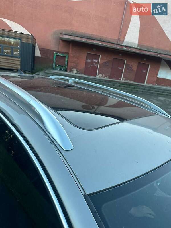 Универсал Skoda Superb 2011 в Бурштыне