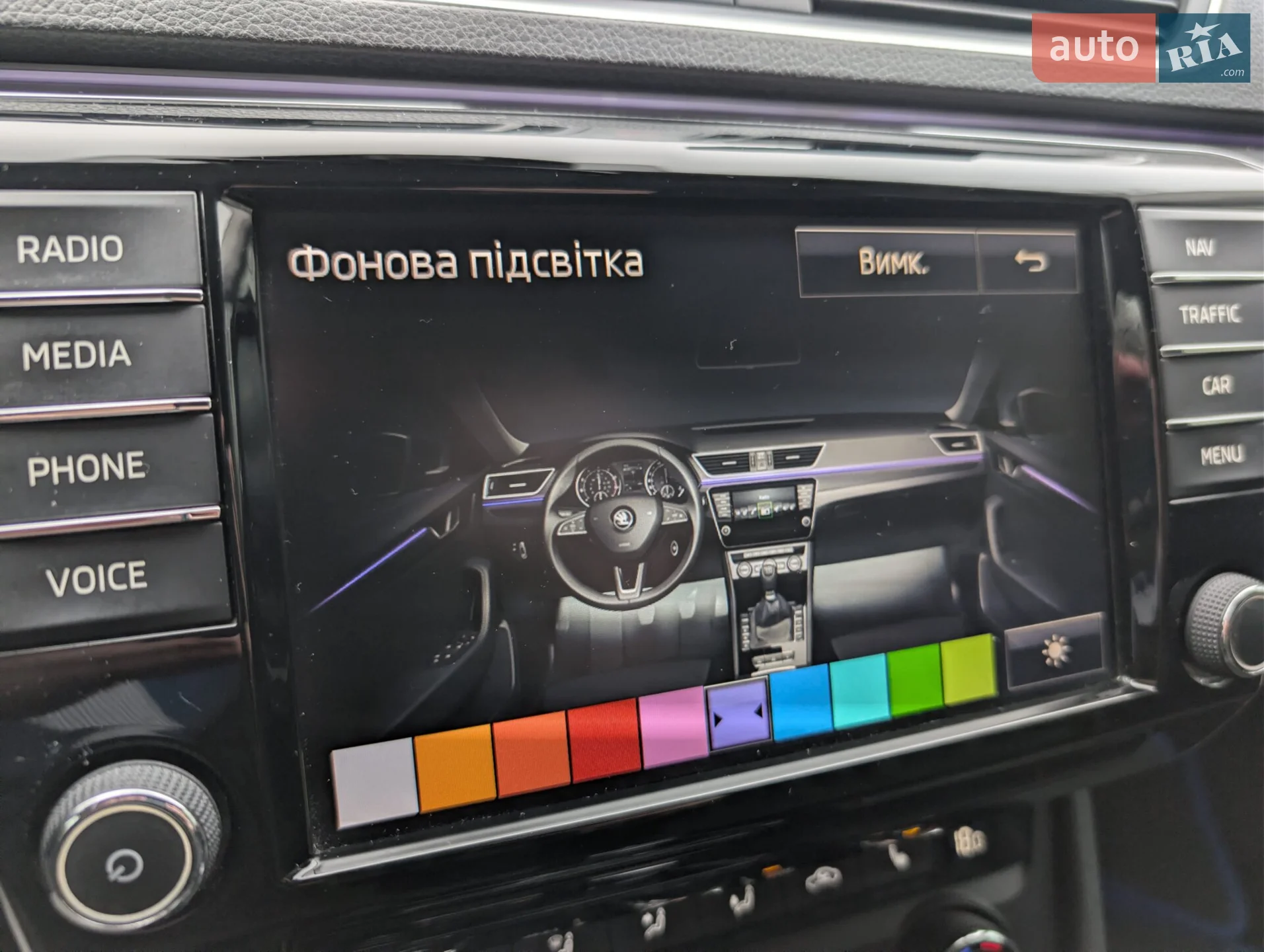 2017 Skoda Superb - мініатюра 9