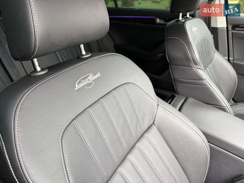 Універсал Skoda Superb 2021 в Сваляві