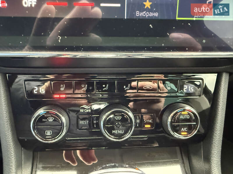 Універсал Skoda Superb 2021 в Сваляві