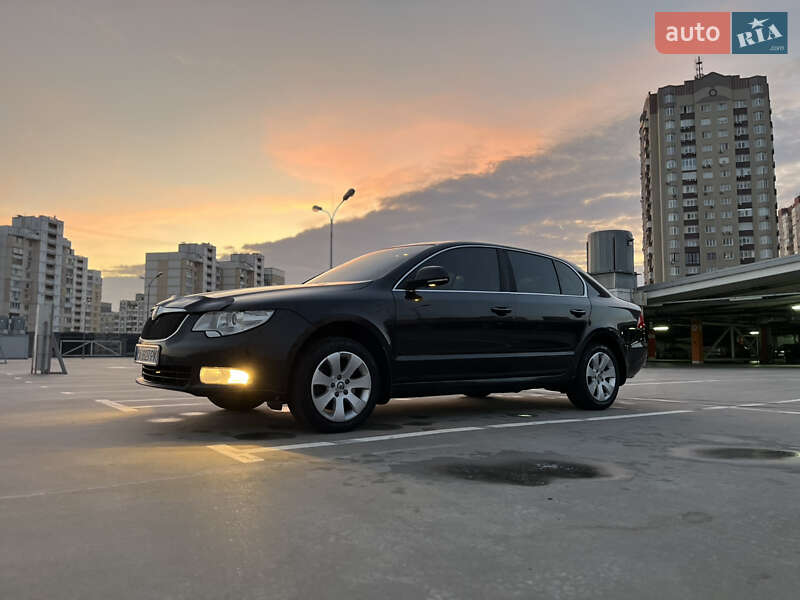 Лифтбек Skoda Superb 2011 в Киеве фото 2 Лифтбек Skoda Superb 2011 в Киеве