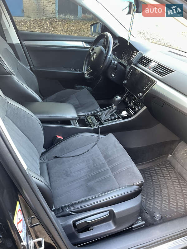 Ліфтбек Skoda Superb 2017 в Кропивницькому фото 7 Ліфтбек Skoda Superb 2017 в Кропивницькому