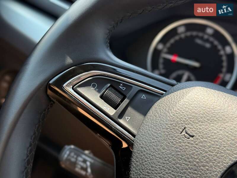 Лифтбек Skoda Superb 2015 в Кривом Роге фото 38 Лифтбек Skoda Superb 2015 в Кривом Роге