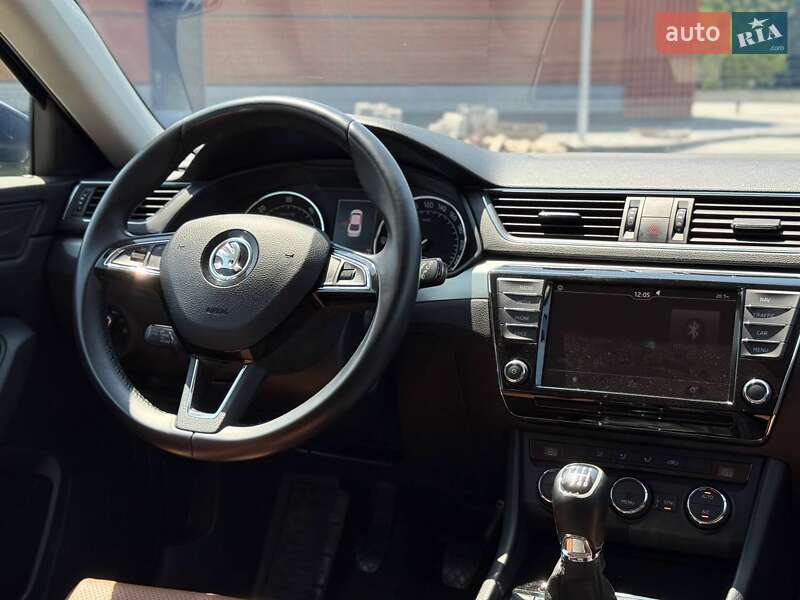 Лифтбек Skoda Superb 2015 в Кривом Роге фото 34 Лифтбек Skoda Superb 2015 в Кривом Роге