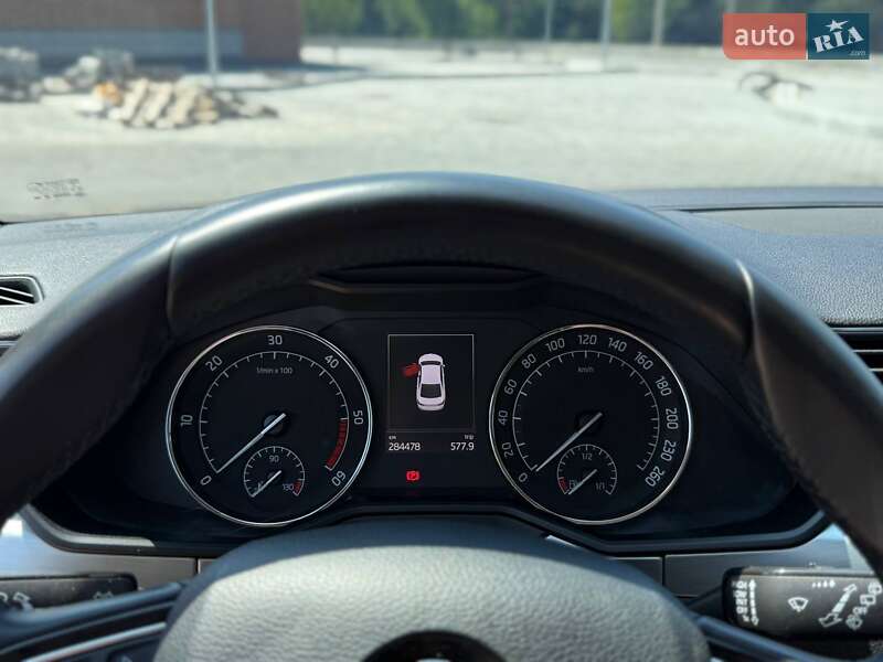 Лифтбек Skoda Superb 2015 в Кривом Роге фото 51 Лифтбек Skoda Superb 2015 в Кривом Роге