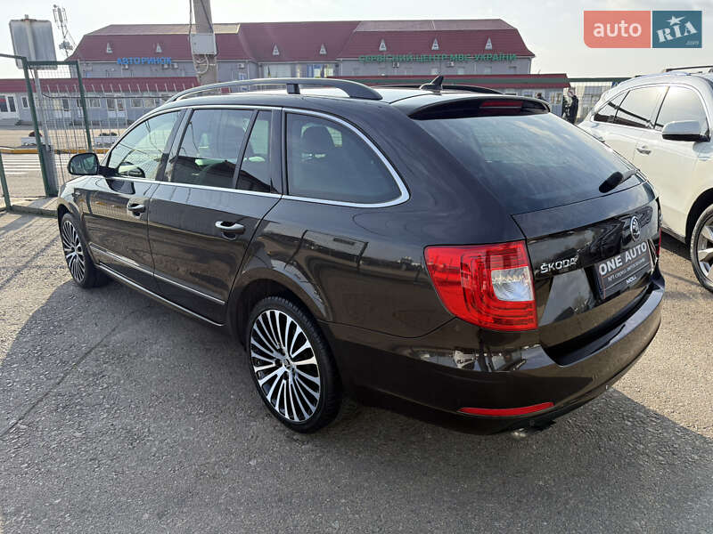 Універсал Skoda Superb 2013 в Києві фото 5 Універсал Skoda Superb 2013 в Києві