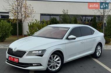 Лифтбек Skoda Superb 2019 в Мукачево