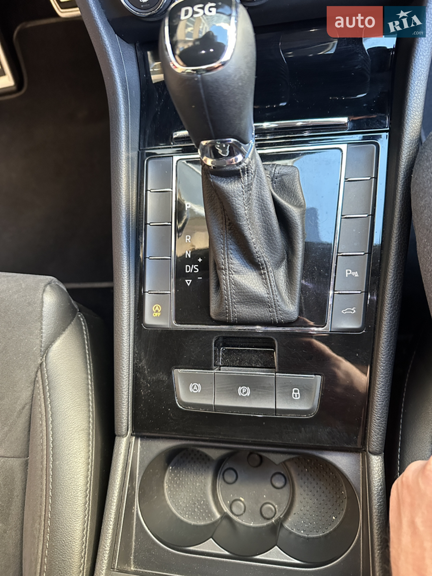 2016 Skoda Superb - мініатюра 15