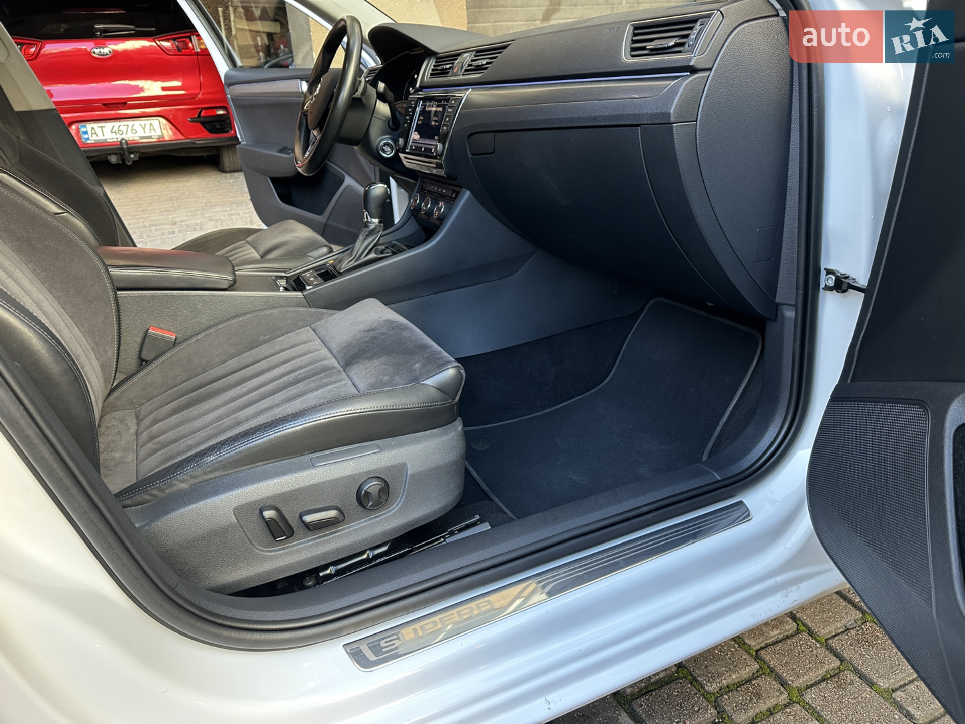 2016 Skoda Superb - мініатюра 24