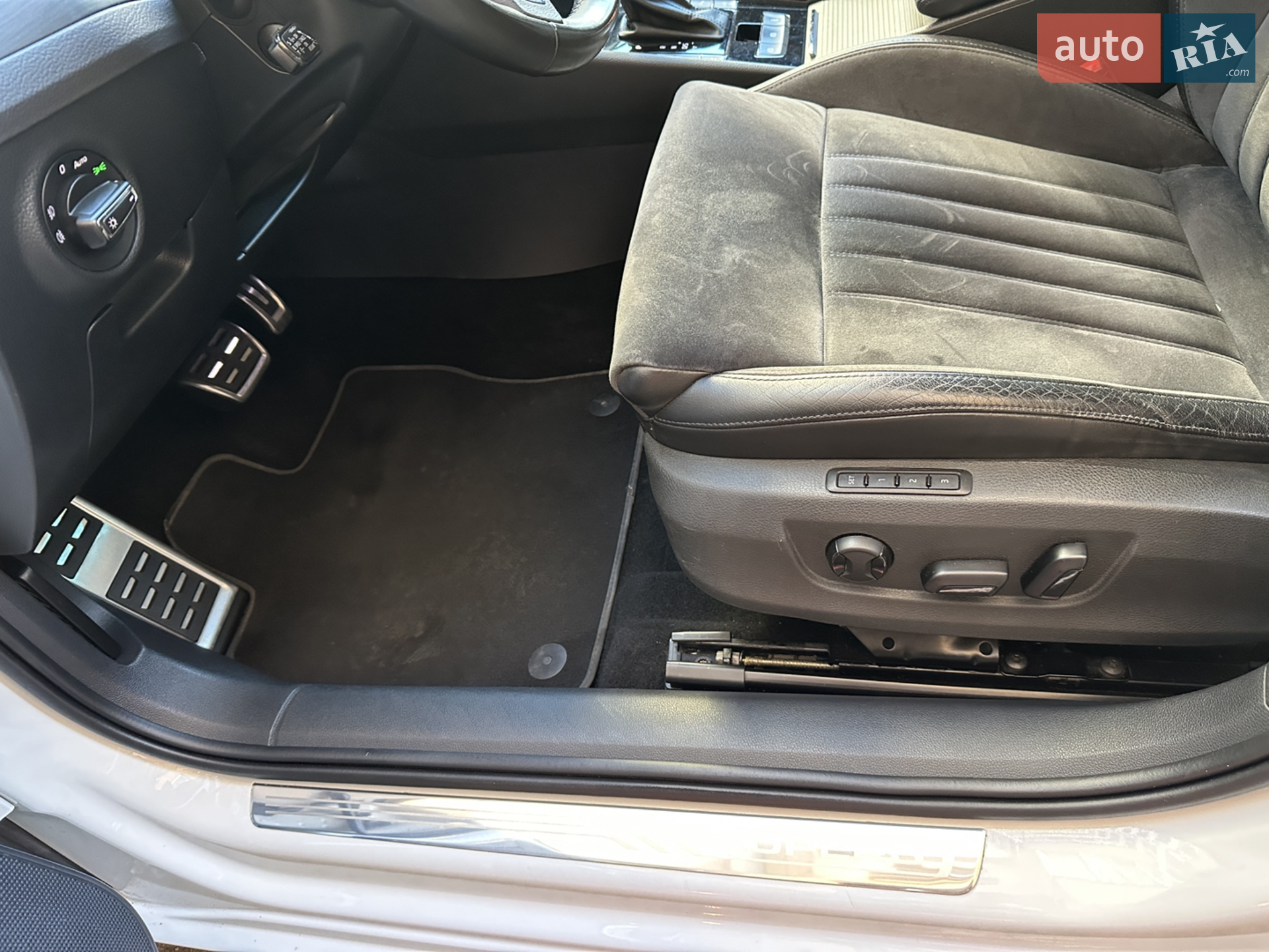 2016 Skoda Superb - мініатюра 38