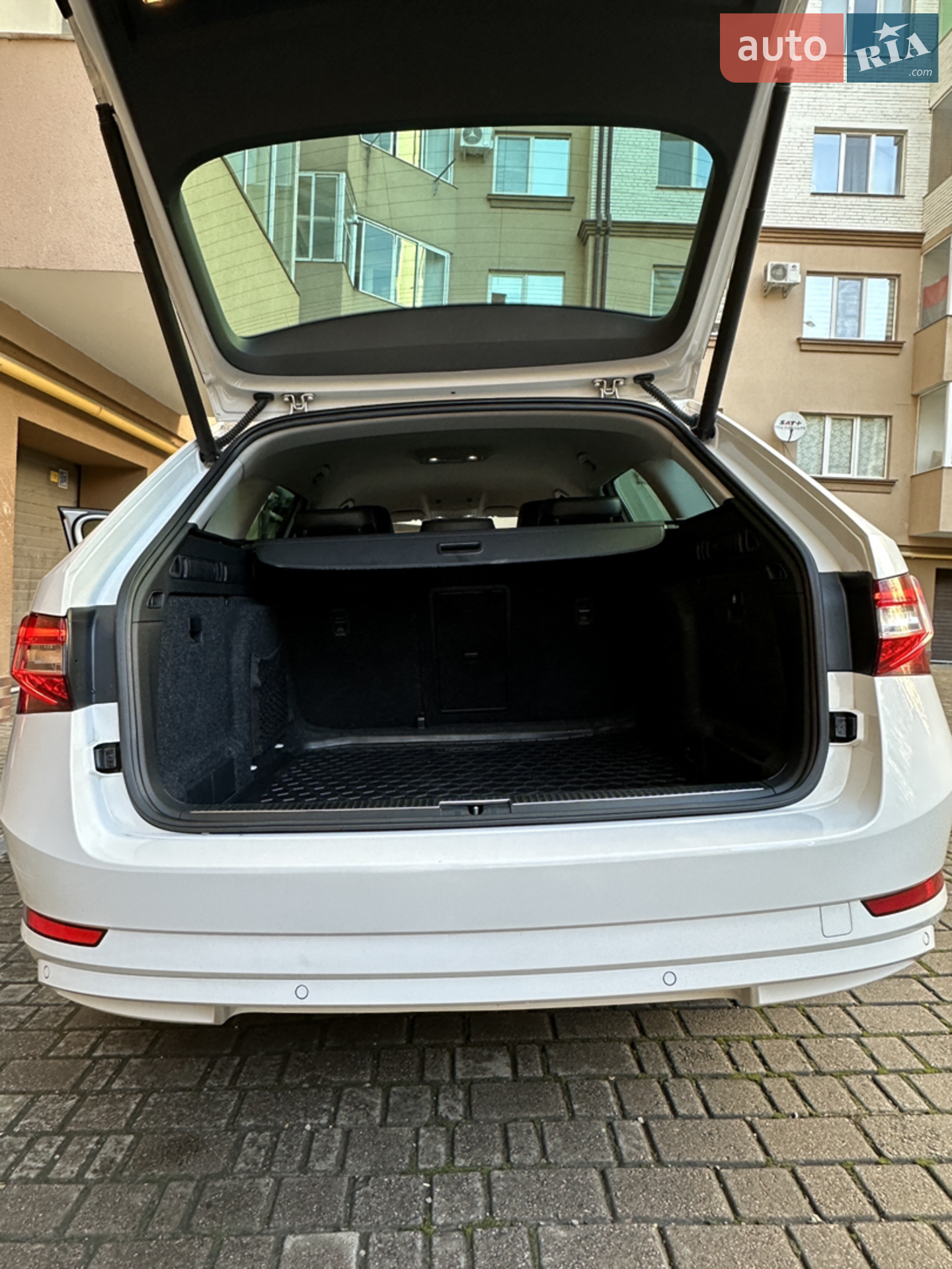 2016 Skoda Superb - мініатюра 42