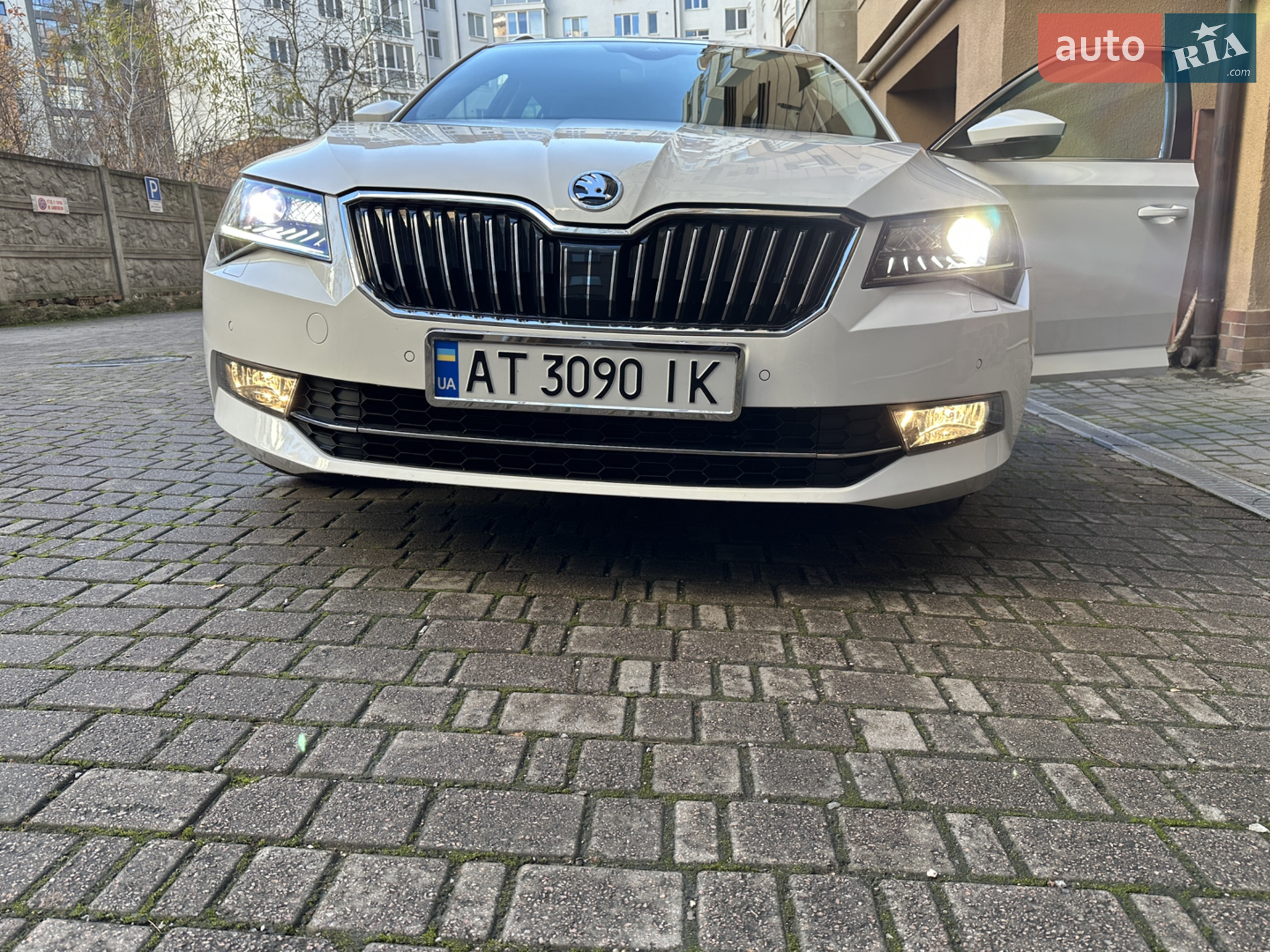 2016 Skoda Superb - мініатюра 48