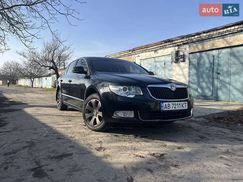 Skoda Superb 2011 Skoda Superb 2011