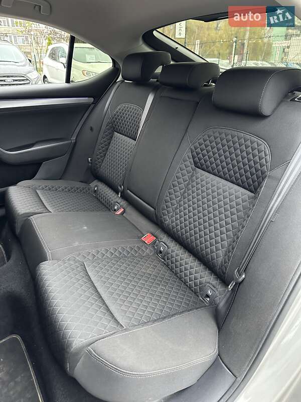 Лифтбек Skoda Superb 2017 в Сумах фото 19 Лифтбек Skoda Superb 2017 в Сумах